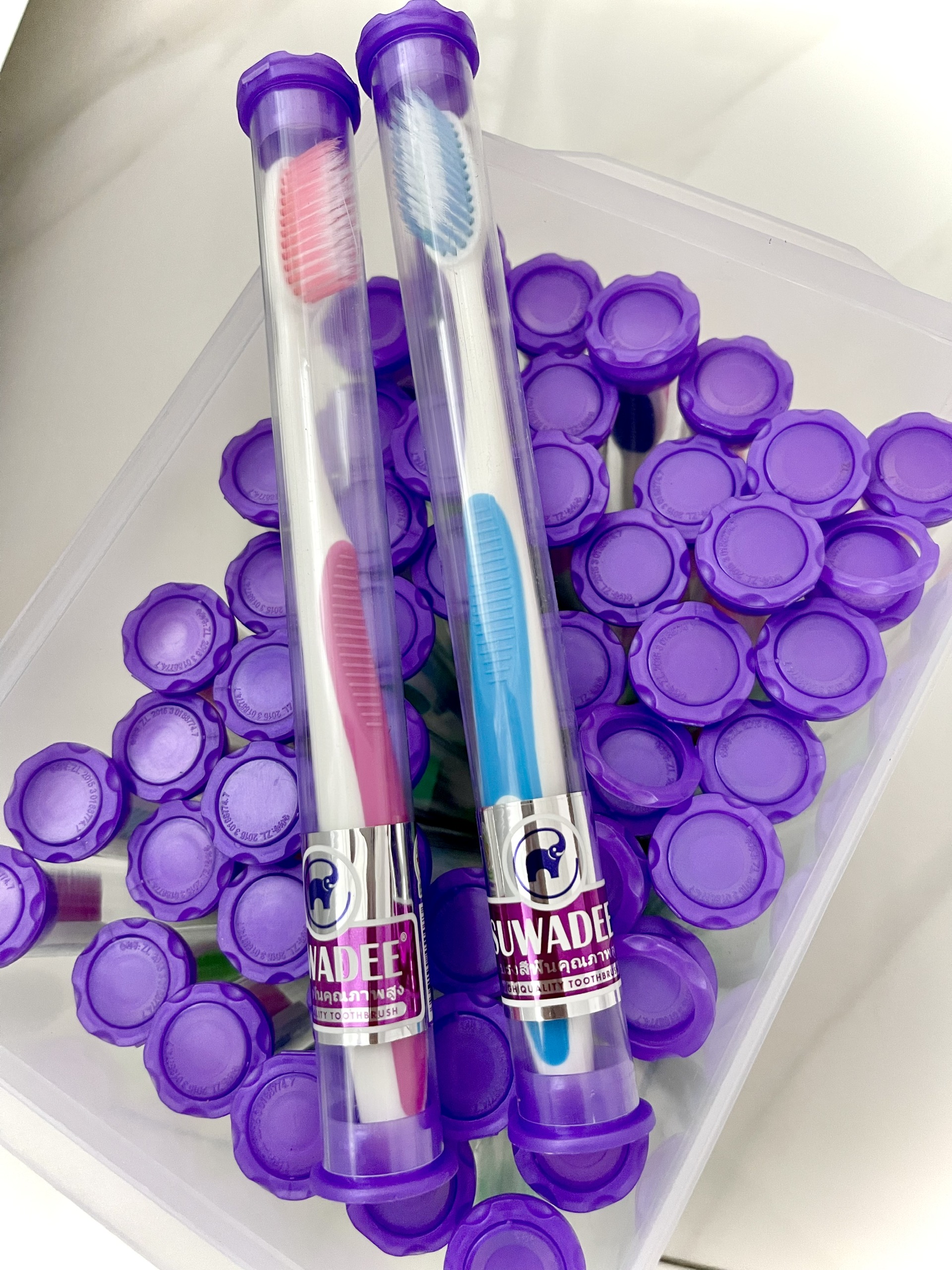 Bàn Chải Đánh Răng HT8049 - Hộp 90 cây (Ống PET) - TOOTHBRUSH - 8936140450073