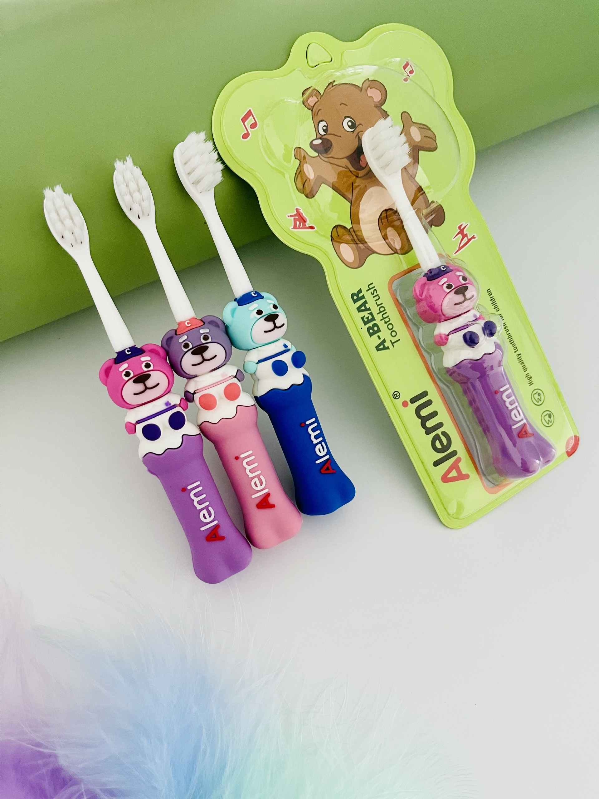 Bàn Chải Đánh Răng HT8056 - Hộp 18 cây - TOOTHBRUSH