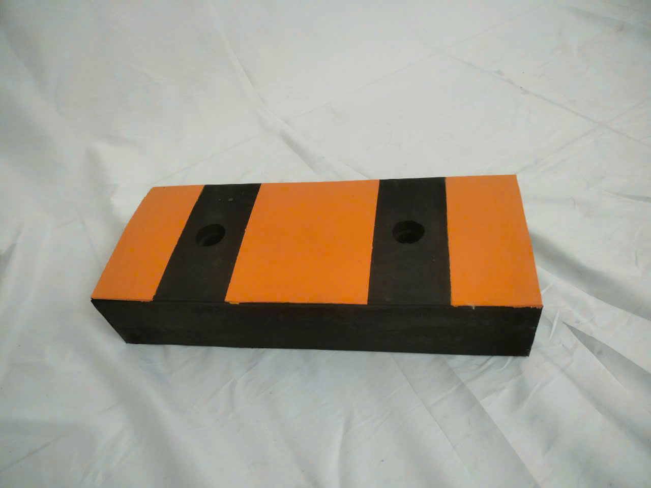 Thanh Giảm Chấn Cao Su 1000x200x100mm