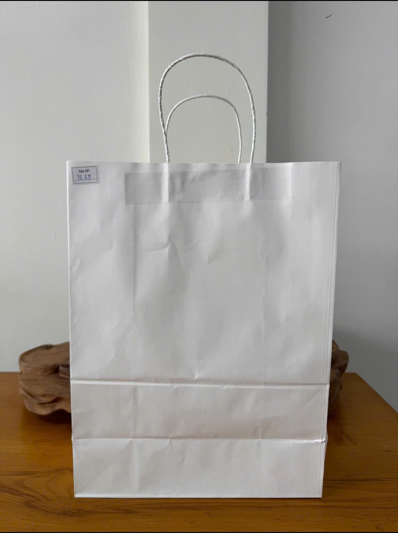 Túi giấy Kraft có quai Màu Trắng - KT: 30x15x40