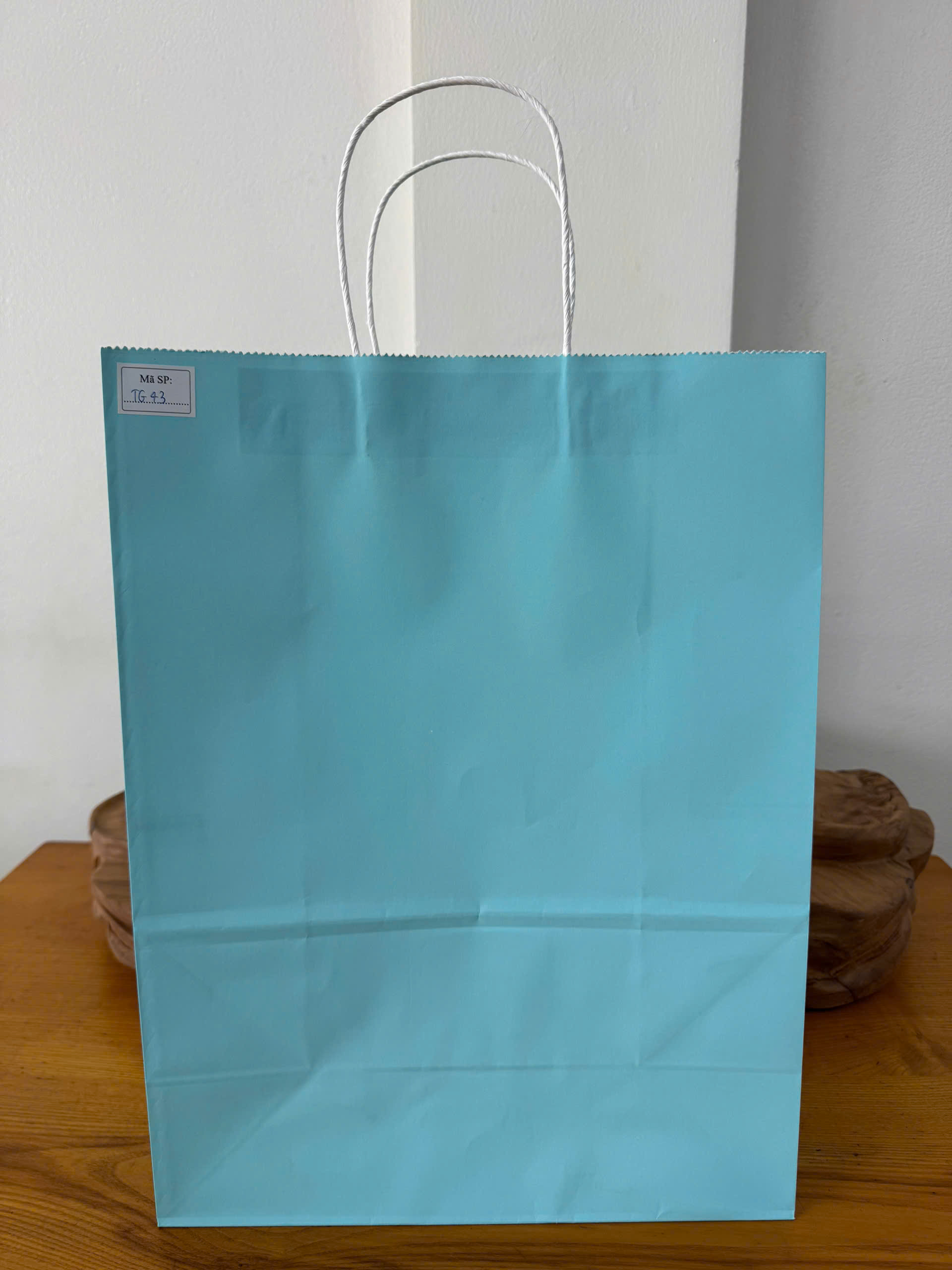 Túi giấy Kraft có quai Màu Xanh - KT: 30x15x40