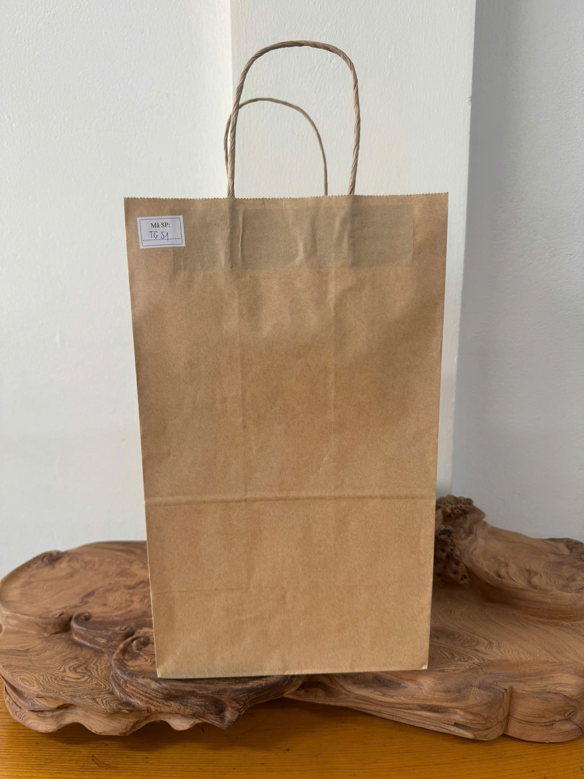 Túi giấy Kraft có quai Màu Nâu - KT: 21,5x15x36,5