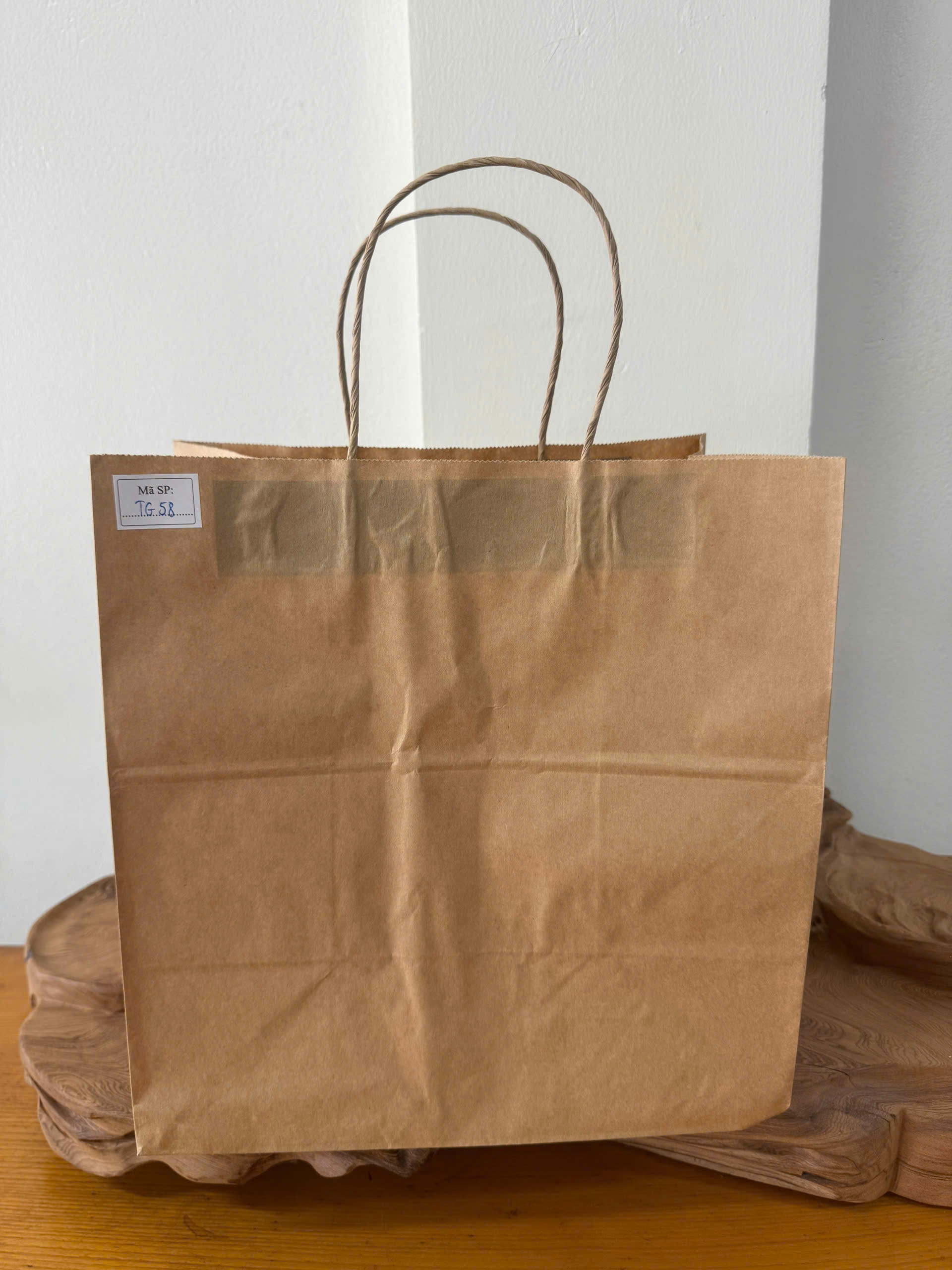 Túi giấy Kraft có quai Màu Nâu - KT: 28x17x29
