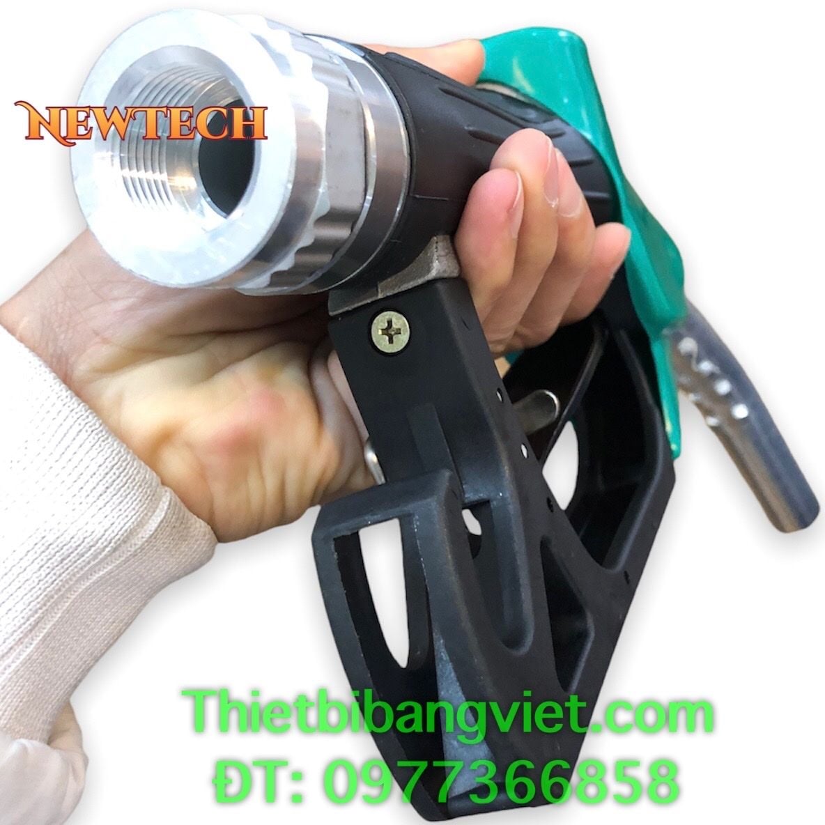 Cò ( vòi ) bơm xăng dầu tự ngắt khi đầy K688