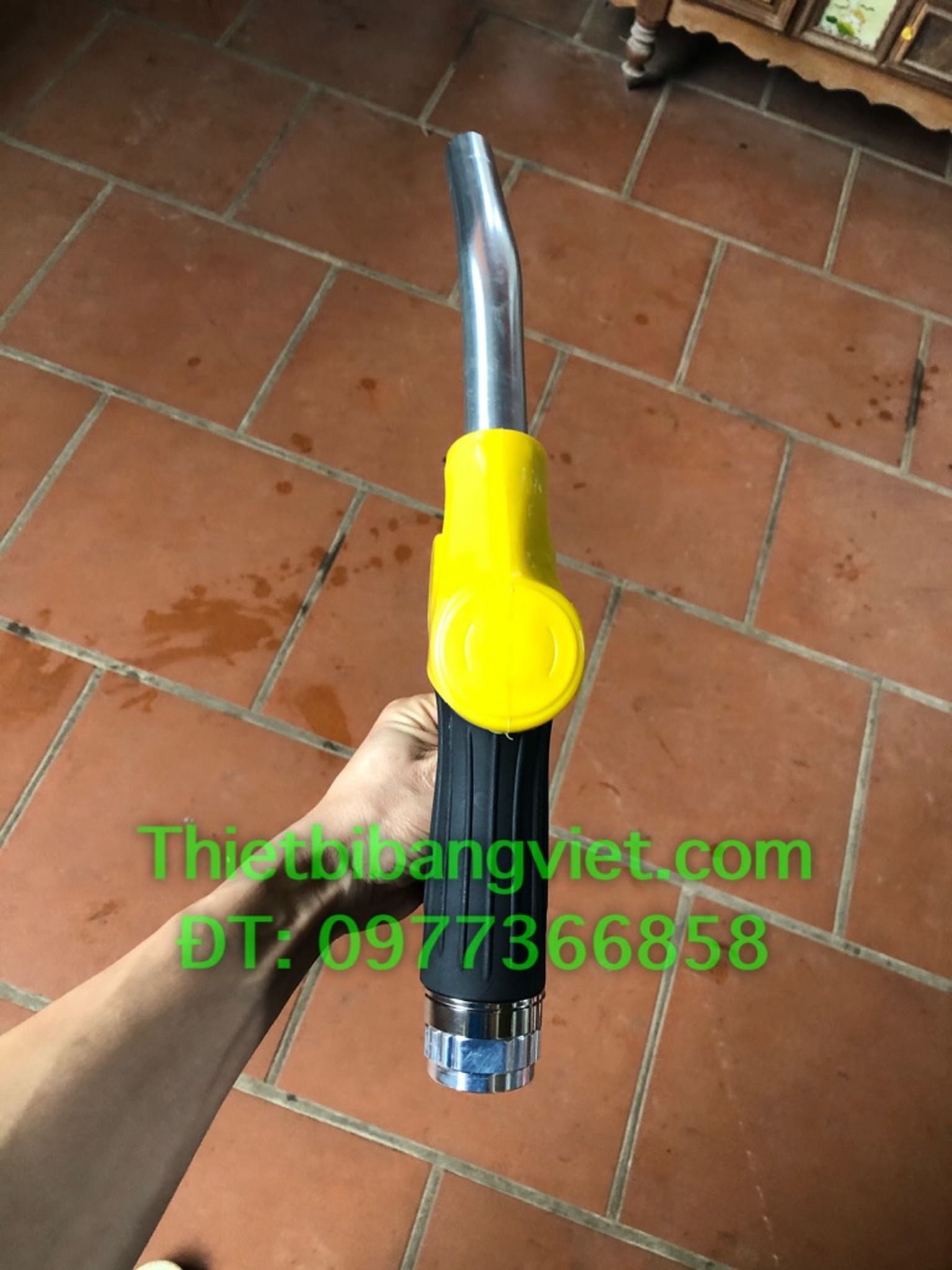 Cò ( vòi ) bơm xăng dầu tự ngắt khi đầy K688