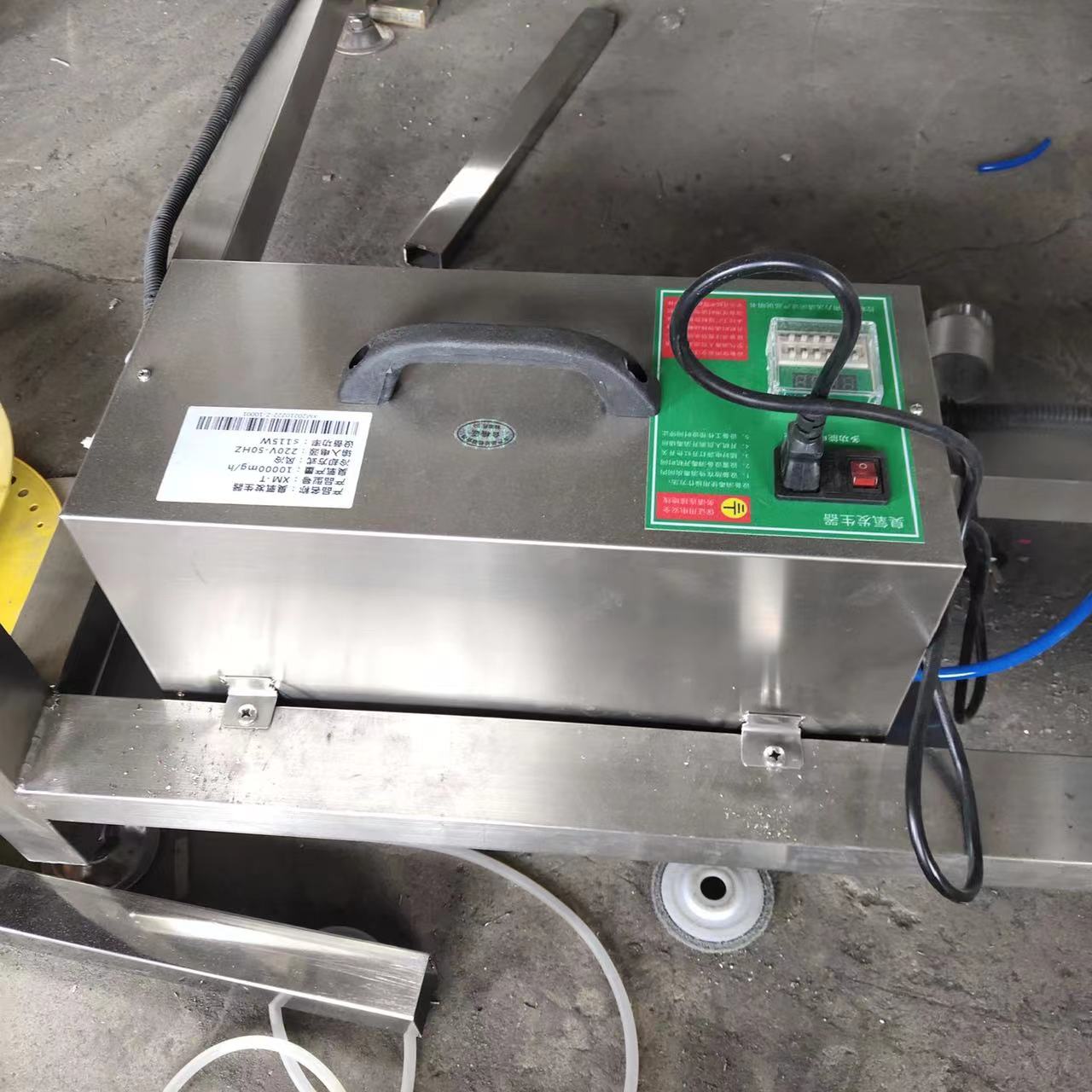 Máy tạo ozone sục ozone 220V 10000mg/h 115W