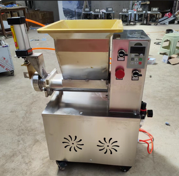 Máy chia bột tự động nhỏ dùng cho bánh bao, bánh trung thu, há cảo