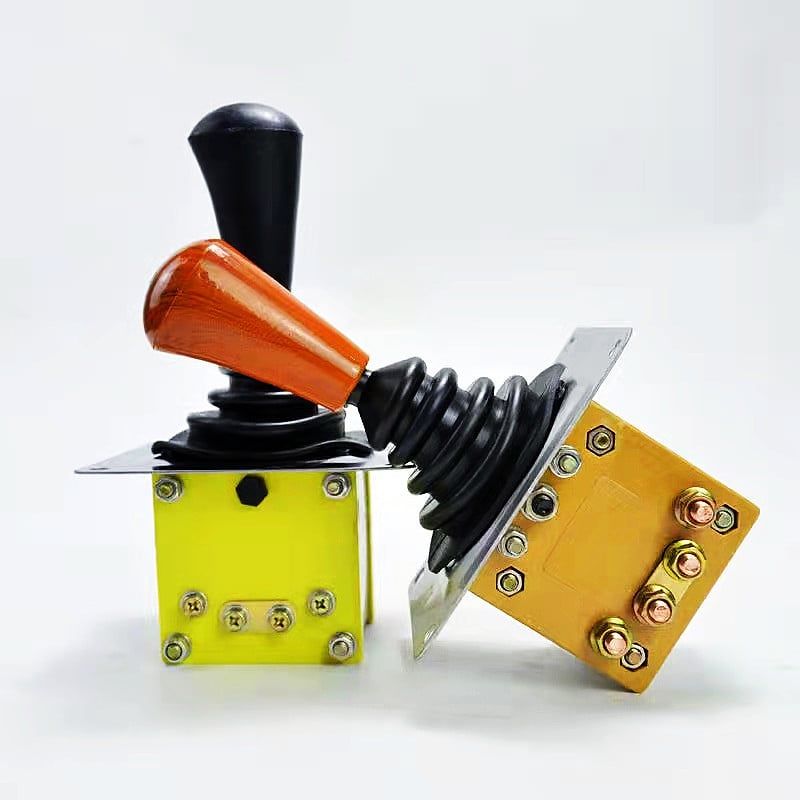 Tay số đảo chiều, cần số đảo chiều C150A