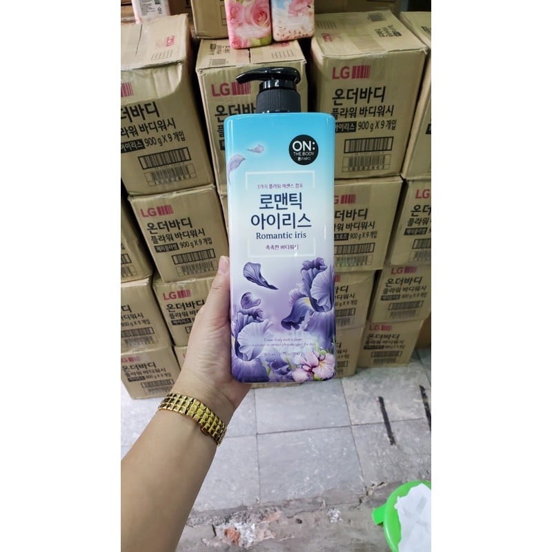 Sữa Tắm Nước Hoa Korea On The Body 900 Ml