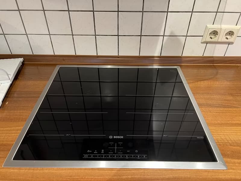 Bếp từ Bosch Flex đa điểm 60cm Serie 6 PXX645FC1E