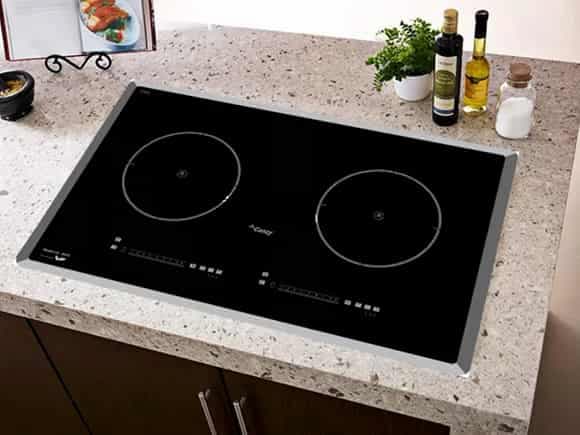 Bếp từ Canzy