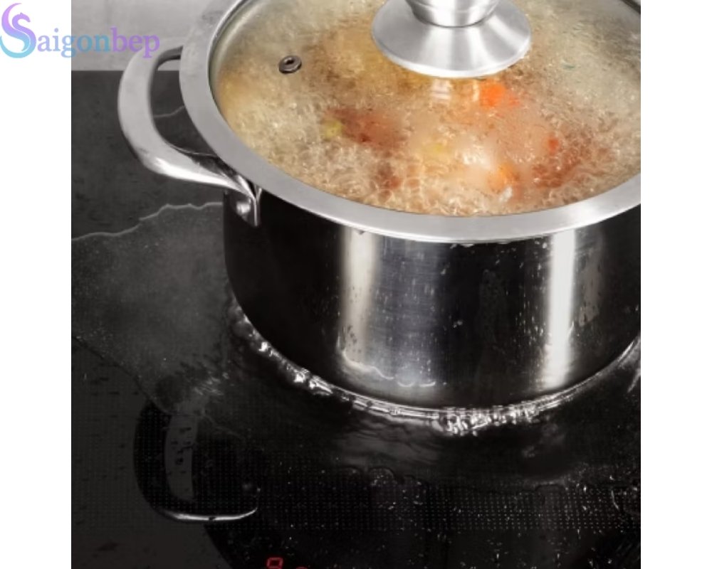 Tính năng tự động ngắt khi trào bảo vệ an toàn cho bếp