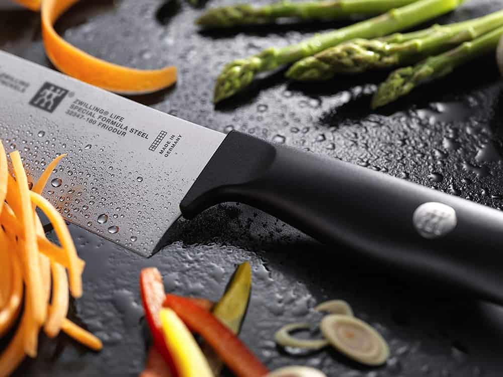 Bí quyết dẫn đầu của dao kéo Zwilling
