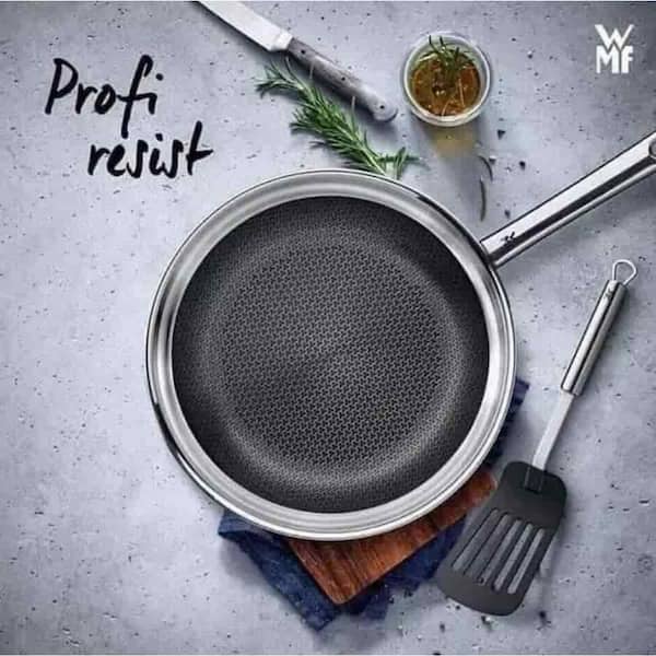 Chảo rán WMF Profi Resist Frying Pan 28 Cm hex
