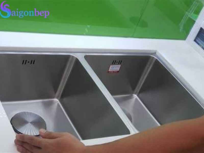 Chậu rửa chén Malloca MS 6081