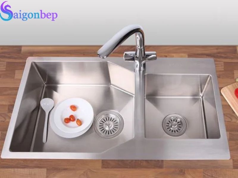 Chậu rửa chén Malloca MS 610A