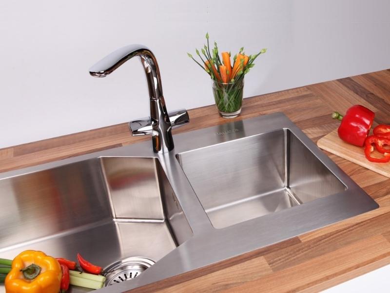 Chậu rửa chén Malloca MS 610A