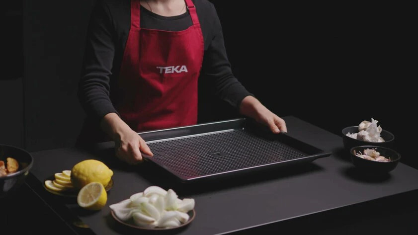 Lò nướng TEKA Air fry HLB 8416 BK