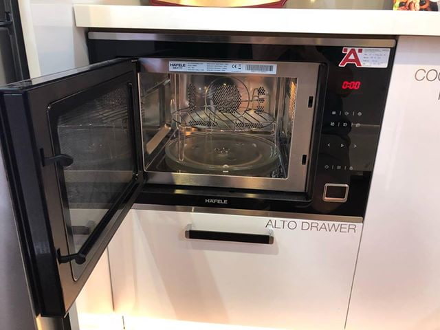 Lò vi sóng kết hợp nướng âm tủ HM-B38C 538.01.111