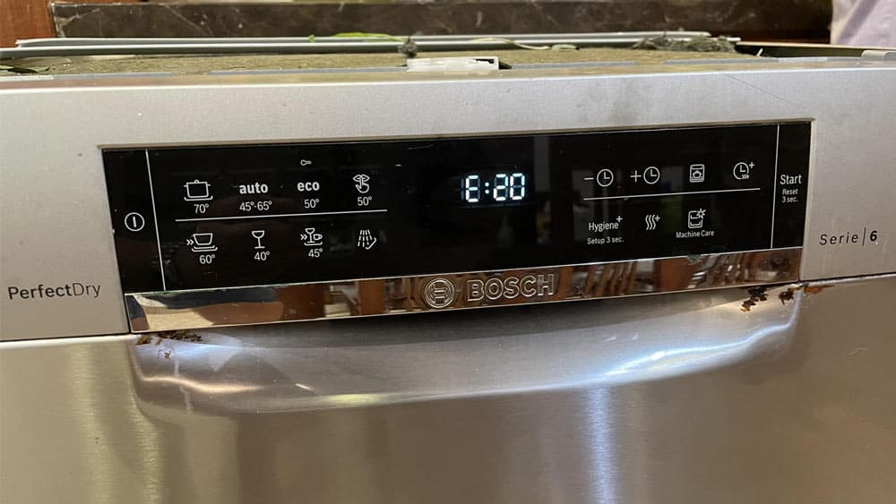 Lỗi E20 trên máy rửa bát Bosch