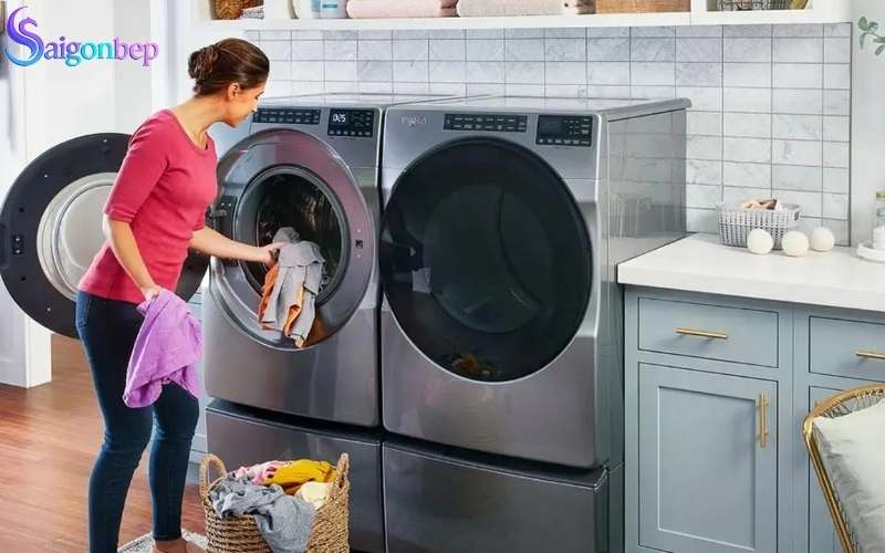 Lựa chọn mua máy sấy quần áo cho gia đình