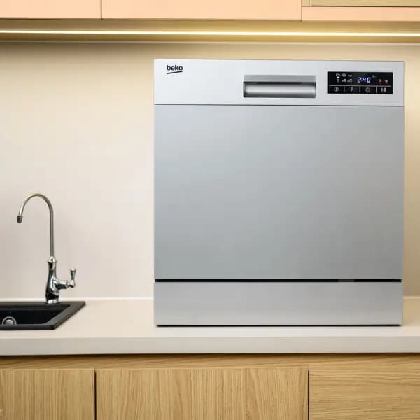 Máy rửa chén mini 8 bộ Beko DTC36810S