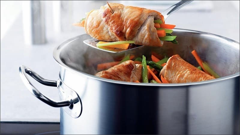 An toàn, không phản ứng với các thực phẩm trong nồi