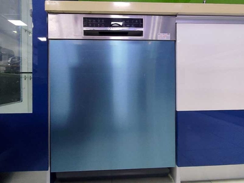 Máy rửa chén bosch âm bán phần SMU6ECS57E