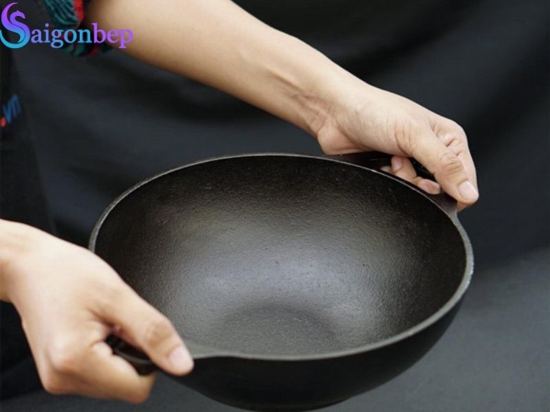 Ưu nhược điểm chảo gang Lodge