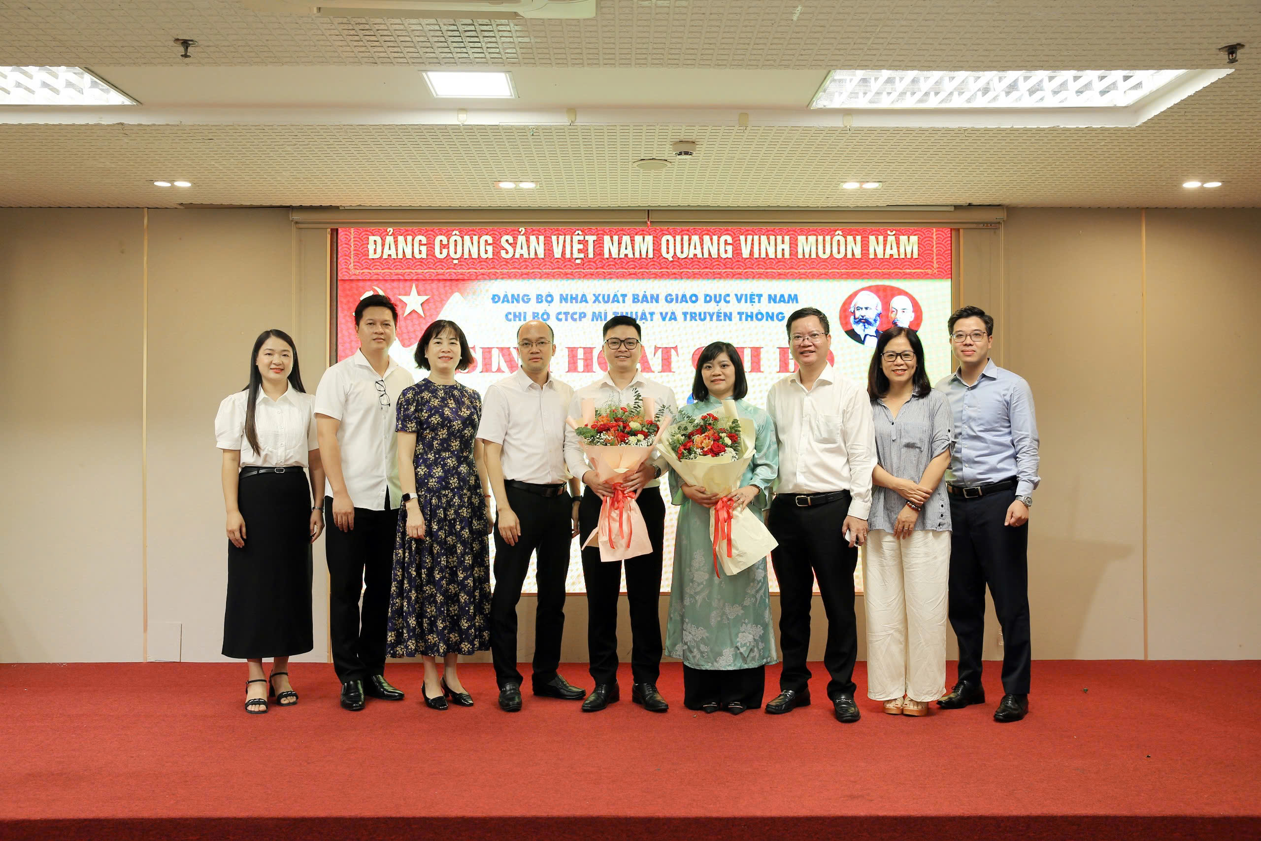 Sinh hoạt Chi bộ tháng 8 năm 2026
