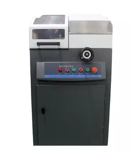 Máy cắt mẫu kim loại chính xác với tay quay kiểu xoay