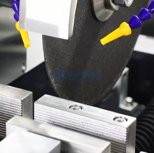 Máy cắt mẫu kim loại tự động, máy cắt bê tông kim loại.