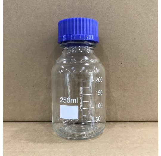 chai trung tính trắng nắp vặn 250ml
