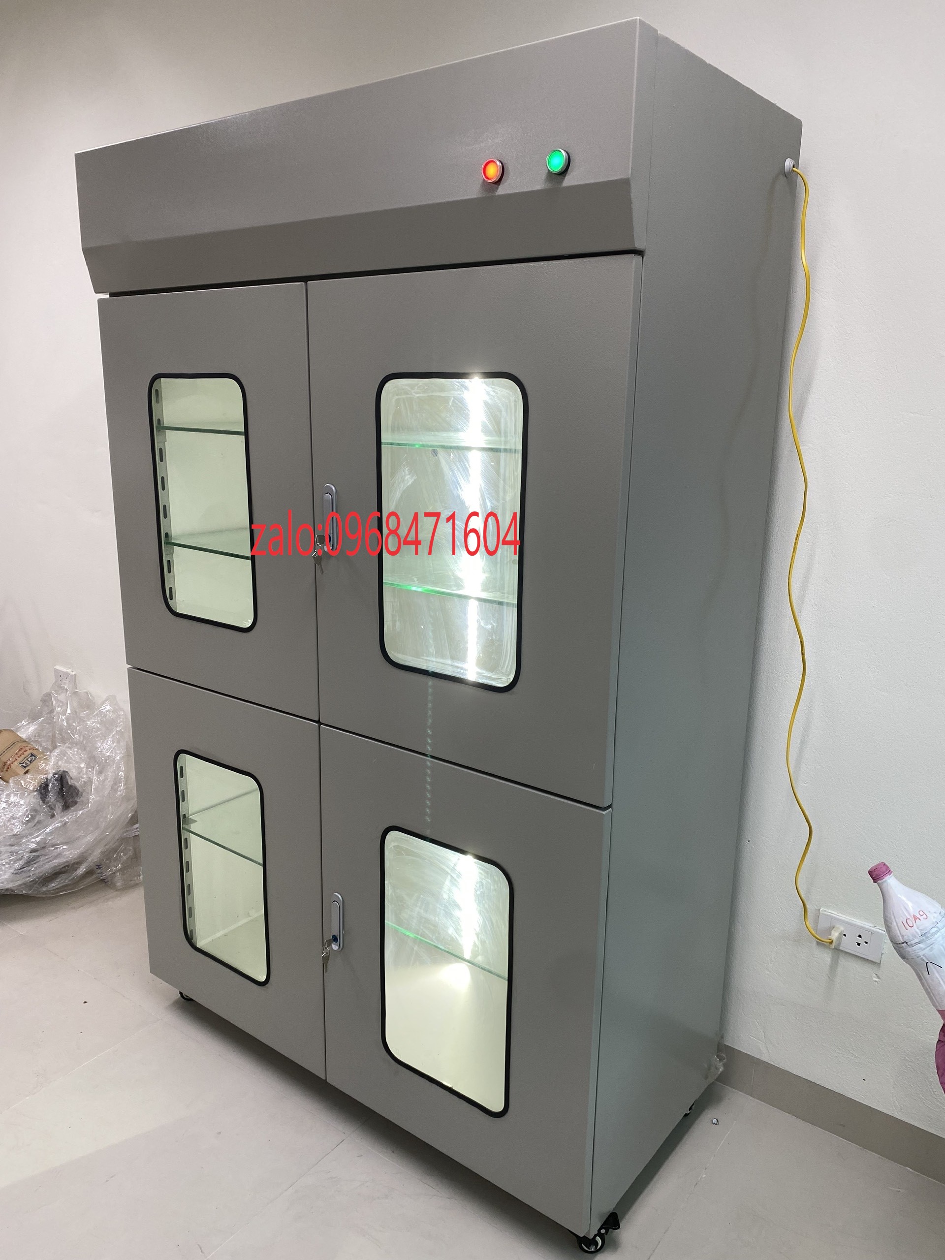 Tủ hút hoá chất