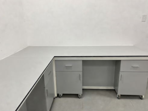 Bàn thí nghiệm áp tường 1200