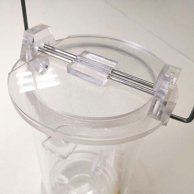 Cốc lấy mẫu nước bằng nhựa Perspex, làm từ nhựa acrylic và thủy tinh.