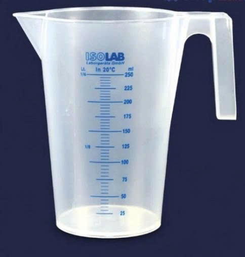 Cốc nhựa có quai 2000ml