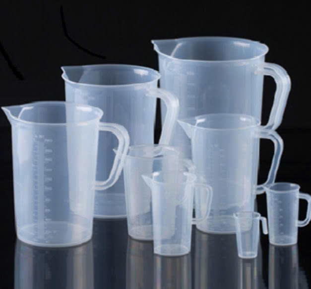 Cốc nhựa có quai 500ml