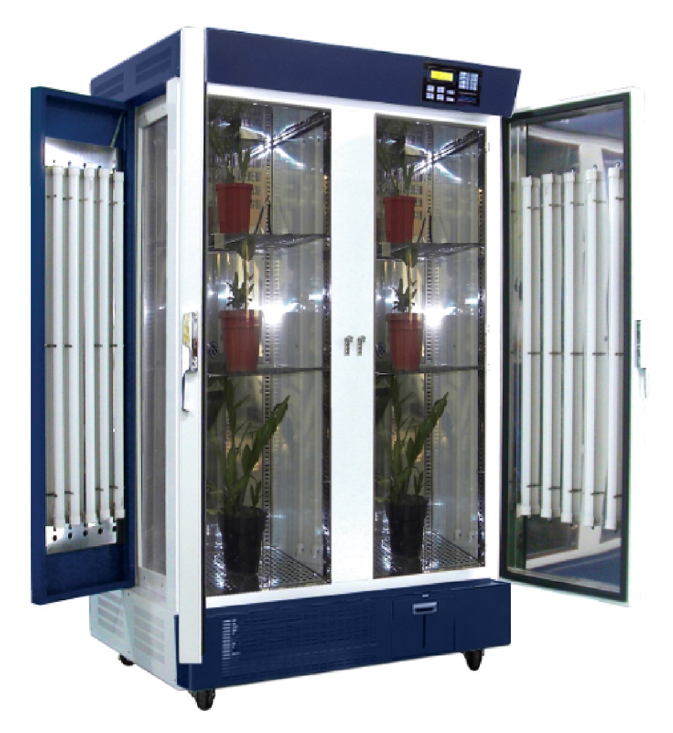 TỦ MÔI TRƯỜNG (Tủ sinh trưởng) điều khiển ánh sáng, nhiệt độ, độ ẩm 864 lít LGC-5301 Labtech