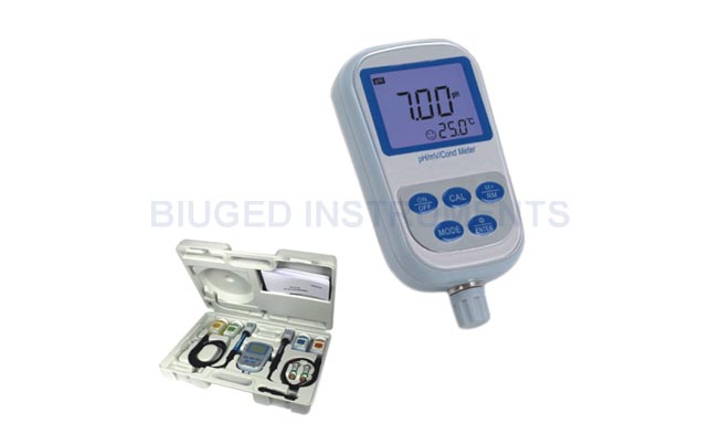 Máy đo pH/độ dẫn điện cầm tay