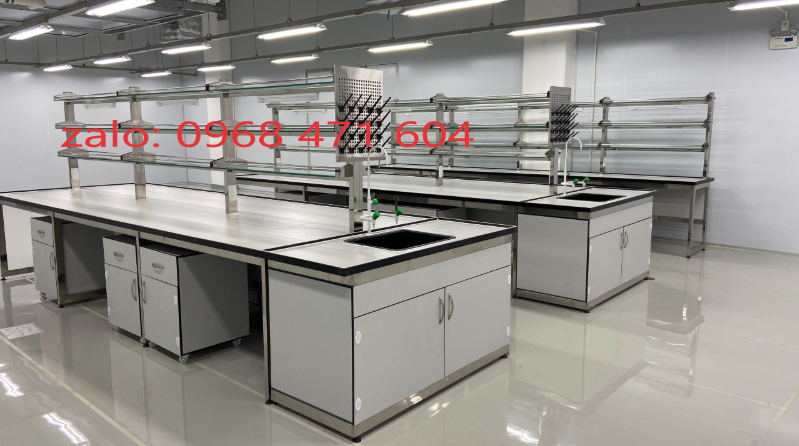 Bàn thí nghiệm inox