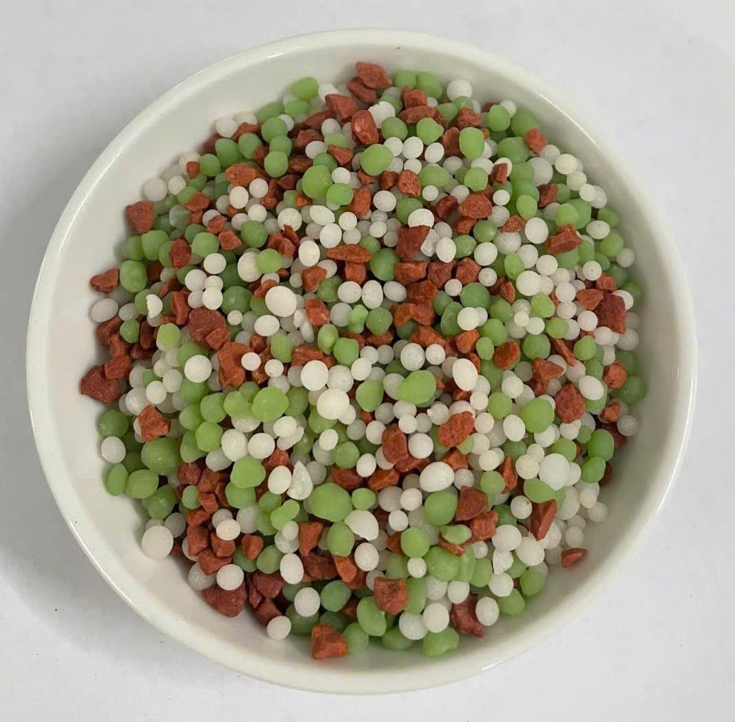 Phân bón NPK 3 Màu 20-20-15