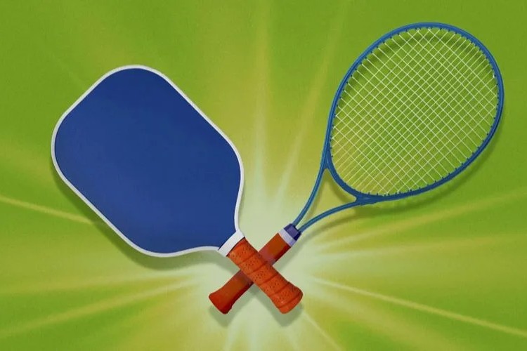 Pickleball Khác Gì Tennis? So Sánh Chi Tiết Cho Người Mới