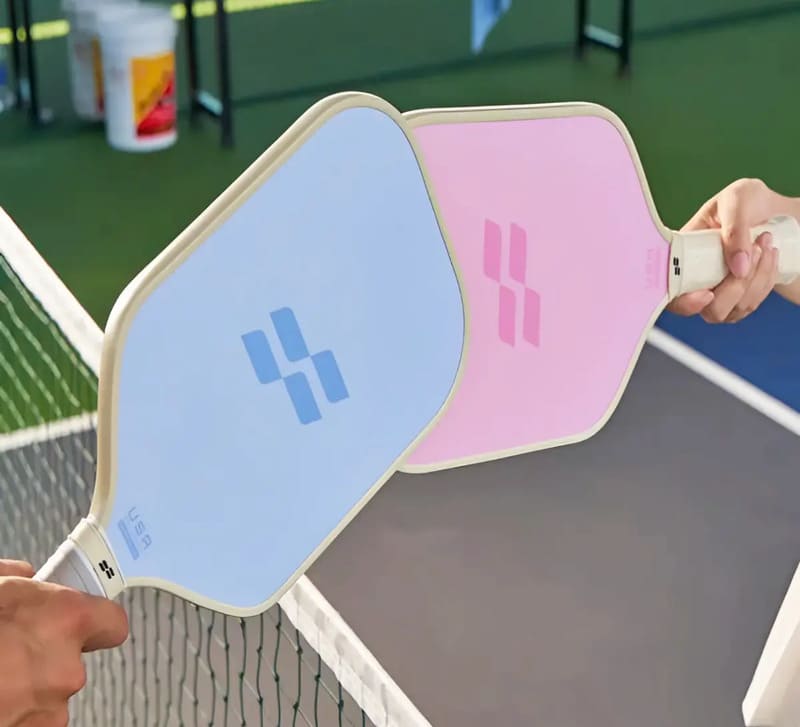 Vợt nhẹ trợ lực cho người mới và người chơi kiểm soát
