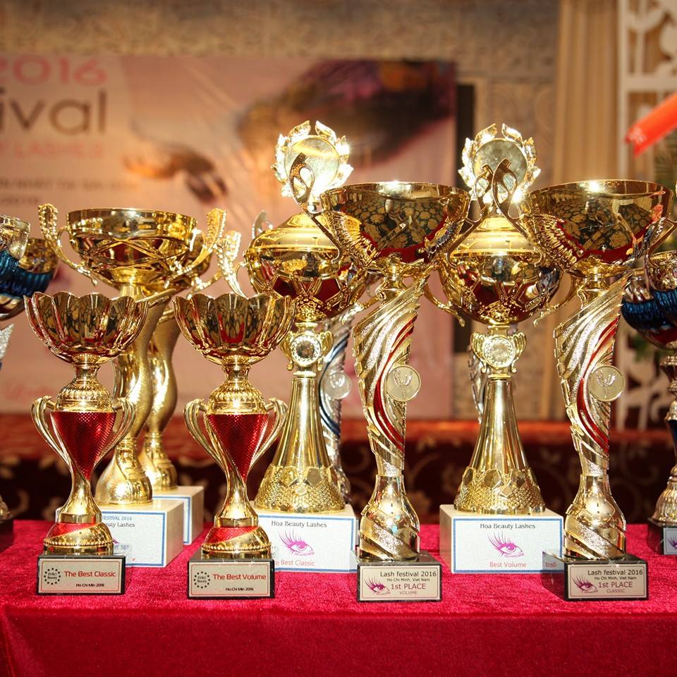 Công ty TNHH Hoa Beauty Lashes – Đào tạo nối mi chuẩn quốc tế