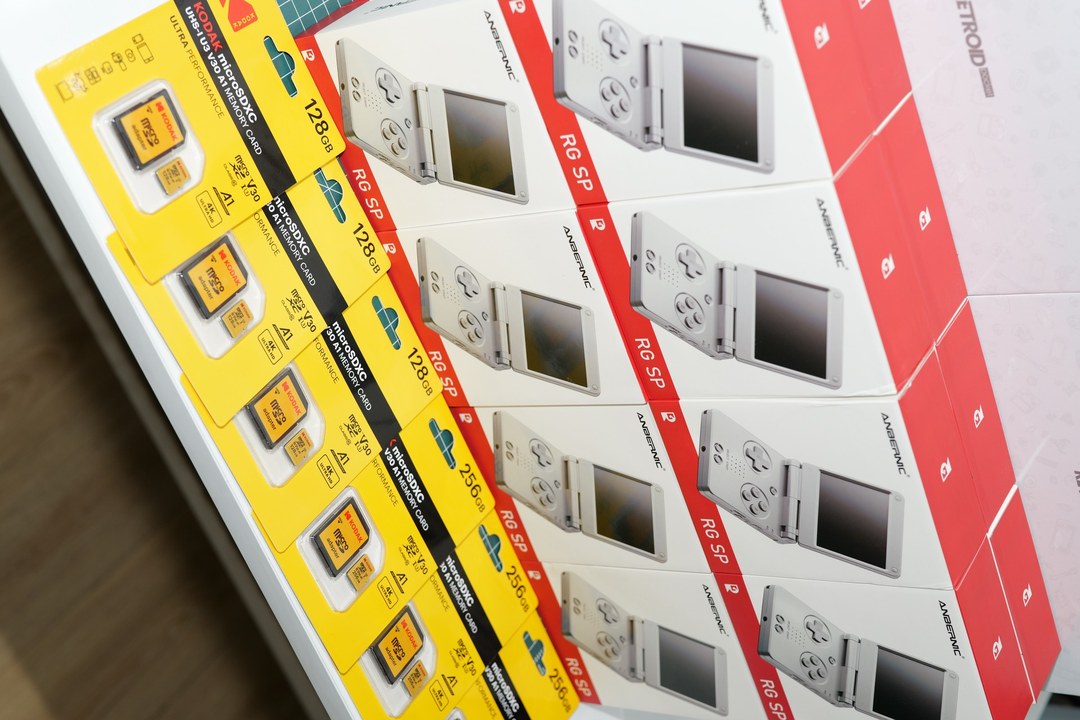 Thiết kế nắp gập