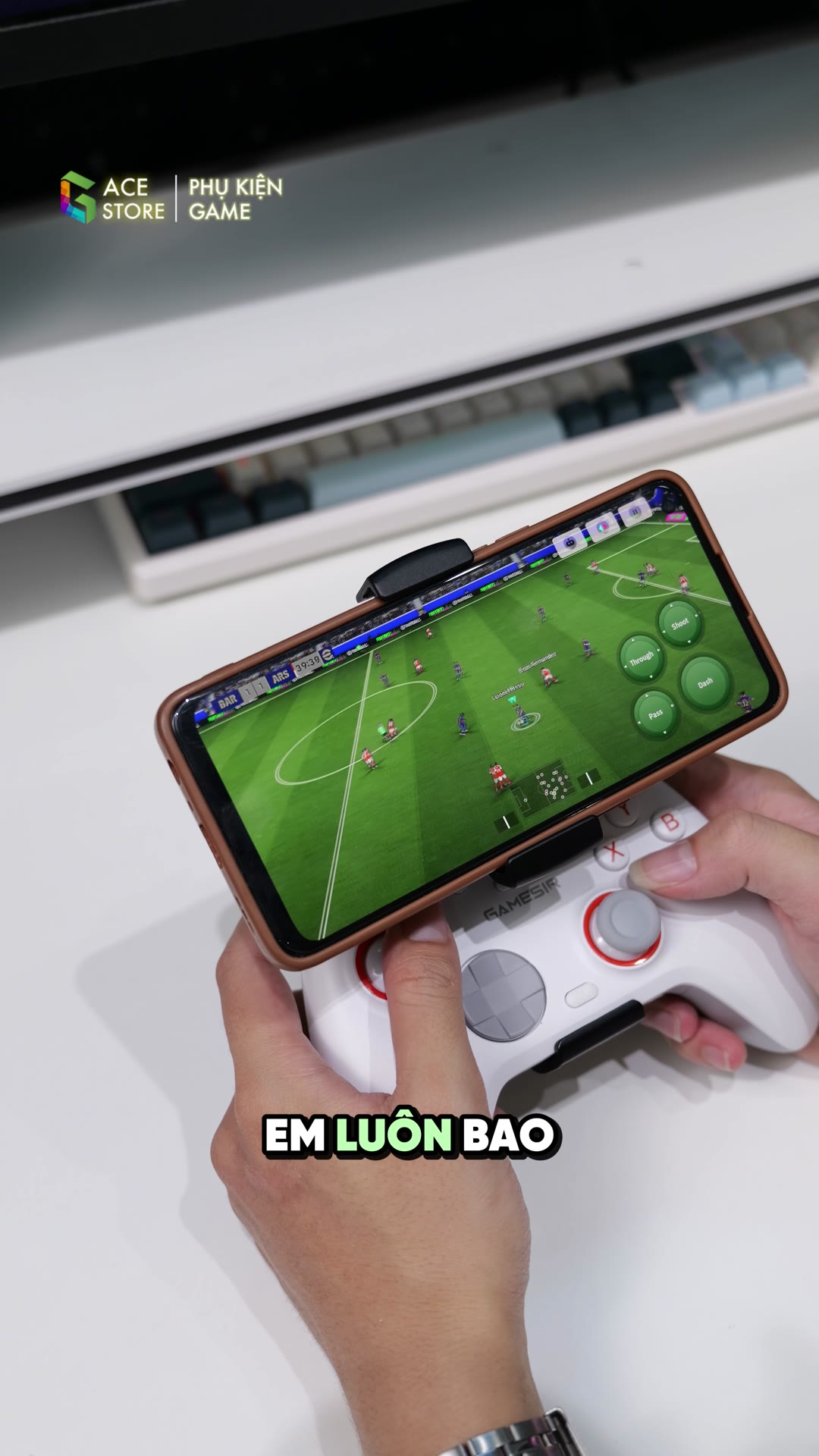 Gameplay eFootball với tay cầm GameSir