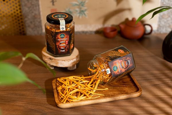 Đông trùng hạ thảo – Món quà sức khỏe cho người thân yêu