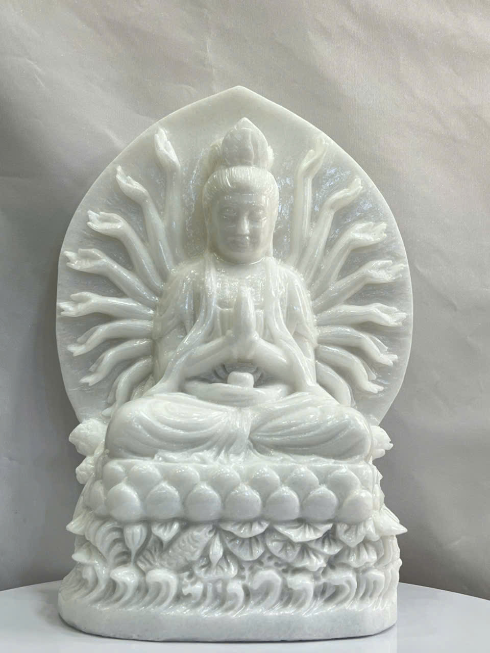 PHẬT CHUẨN ĐỀ ĐÁ CẨM THẠCH TRẮNG
