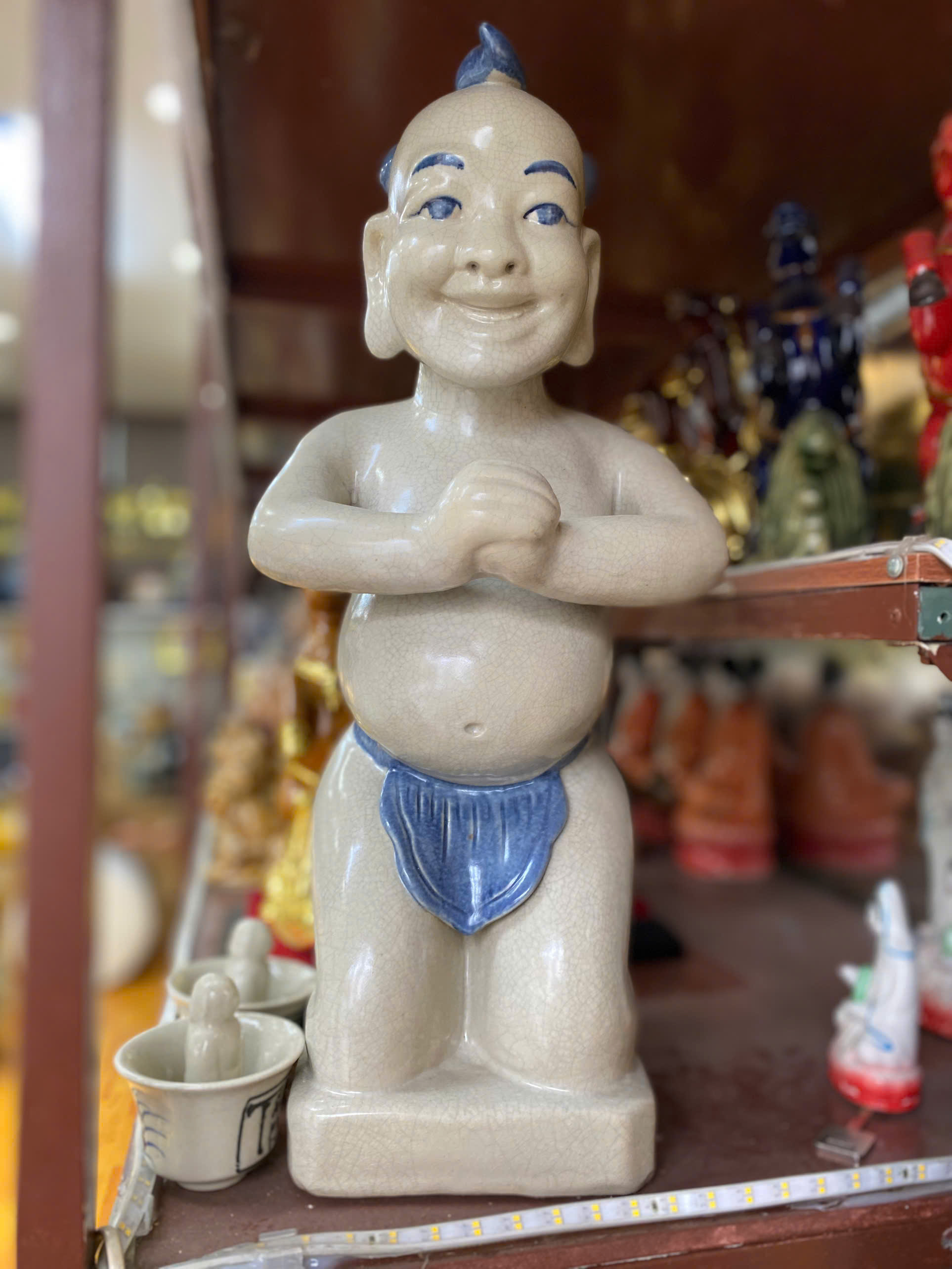CHÚ TỀU MEN RẠN